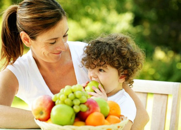 Cho trẻ ăn gì để có sức đề kháng tốt?