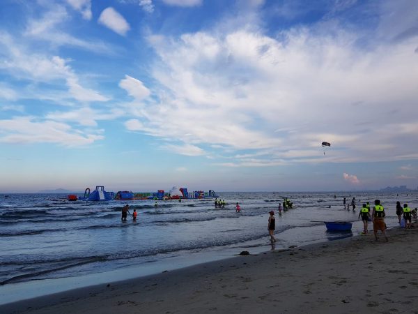 Công viên phao nổi Đà Nẵng – điểm đến lý tưởng cho ngày hè nóng bức cong vien phao noi dao da voi da nang 12 600x450 - Công viên phao nổi Đà Nẵng – điểm đến lý tưởng cho ngày hè nóng bức