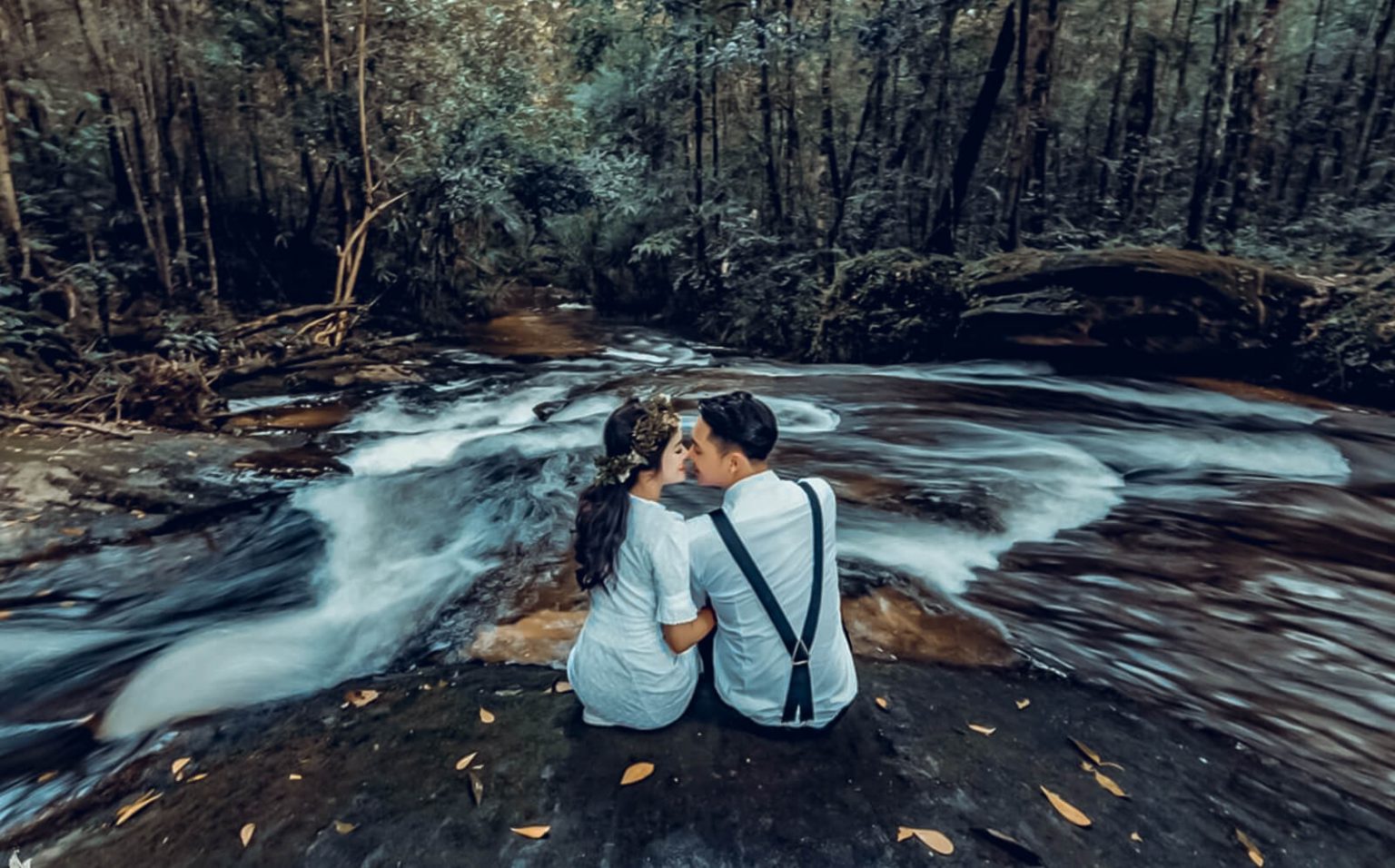 Thơ Về Hoàng Hôn Đẹp ️️Chùm Thơ Hoàng Hôn Trên Biển