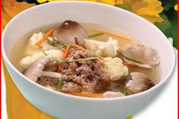 Canh nấm thịt heo bằm