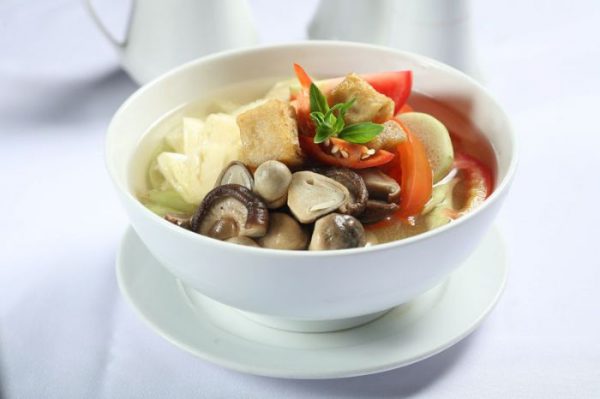 Nấm rơm nấu canh chua