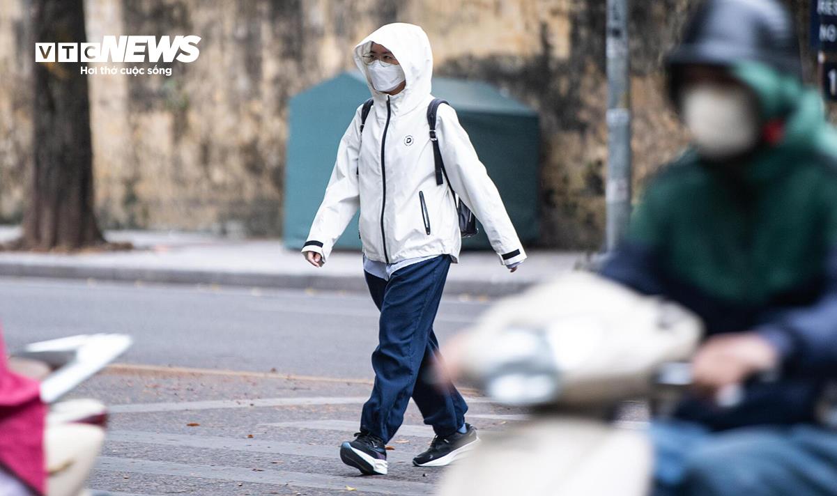 Dự Báo Thời Tiết Hôm Nay 24/10: Không khí lạnh tăng cường, miền Trung mưa rất to kéo dài