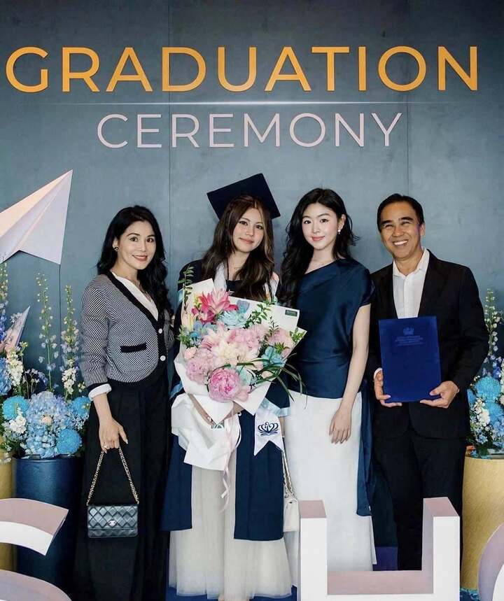 Con gái út Quyền Linh tuổi 18: Xinh như hoa hậu, thành tích học tập ấn tượng