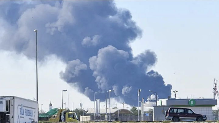 Iran tuyên bố tấn công căn cứ của Mỹ ở Kuwait và Bahrain
