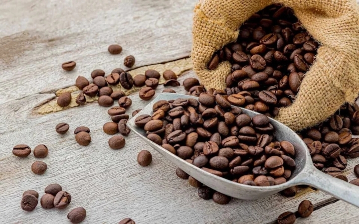 Giá cà phê hôm nay 12/8: Arabica tăng vọt, Robusta giảm