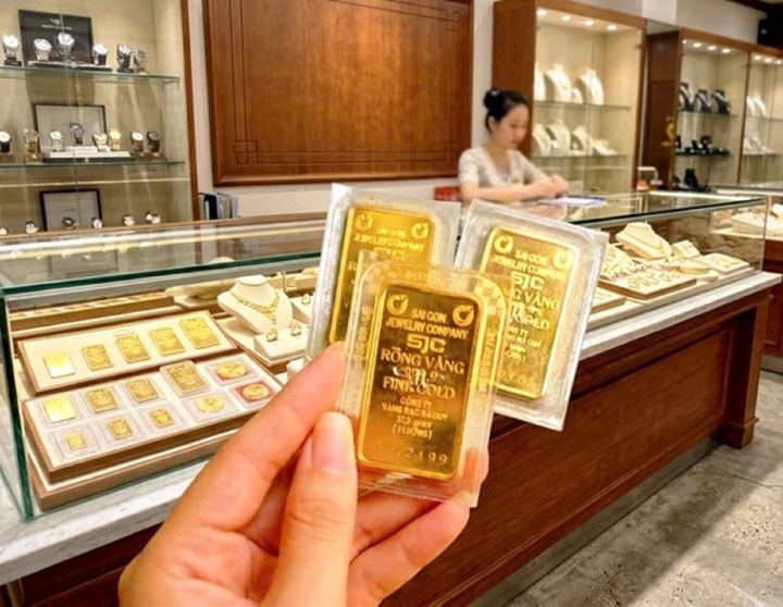 Giá vàng hôm nay 15/8: Thế giới tăng, trong nước giảm một triệu đồng mỗi lượng
