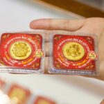 gia vang nhan 150x150 - Giá vàng hôm nay 21/8: Tiếp tục ở ngưỡng cao